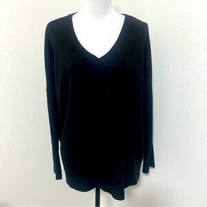 Time and Tru Women’s Black Long Sleeve Oversize Sweater Size Large